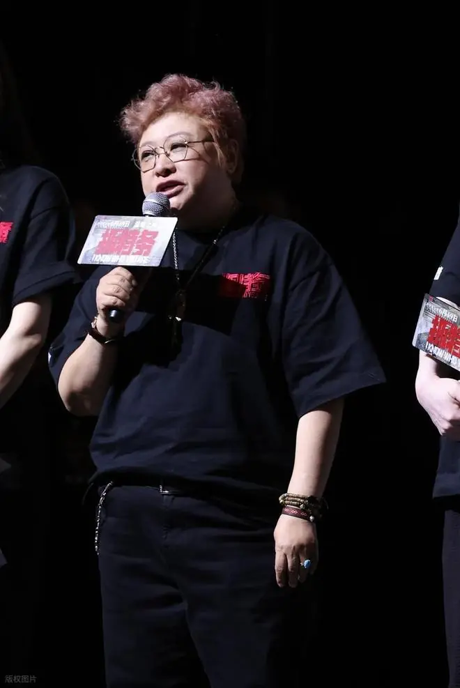 韩红曾透露自己被哈佛大学录取，为祖国放弃，仍保存录取通知书